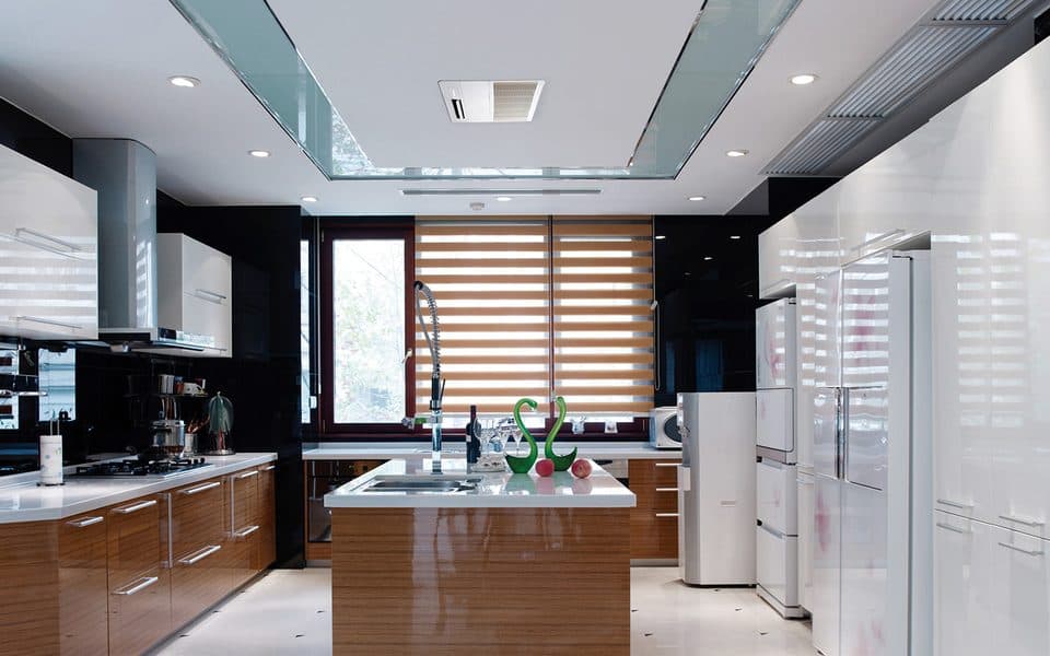 A kitchen with a ceiling cassette.
